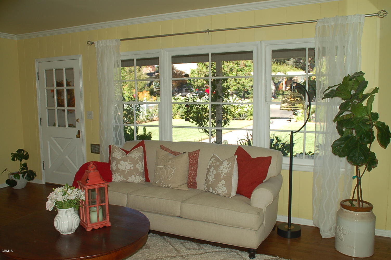 1644 Morada Place Altadena, CA 91001 - Photo 12 of 74 a living room with furniture flowerpot and window