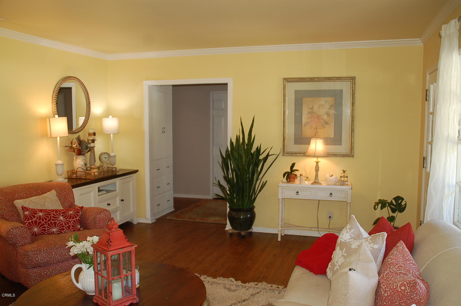 1644 Morada Place Altadena, CA 91001 - Photo 13 of 74 a living room with furniture