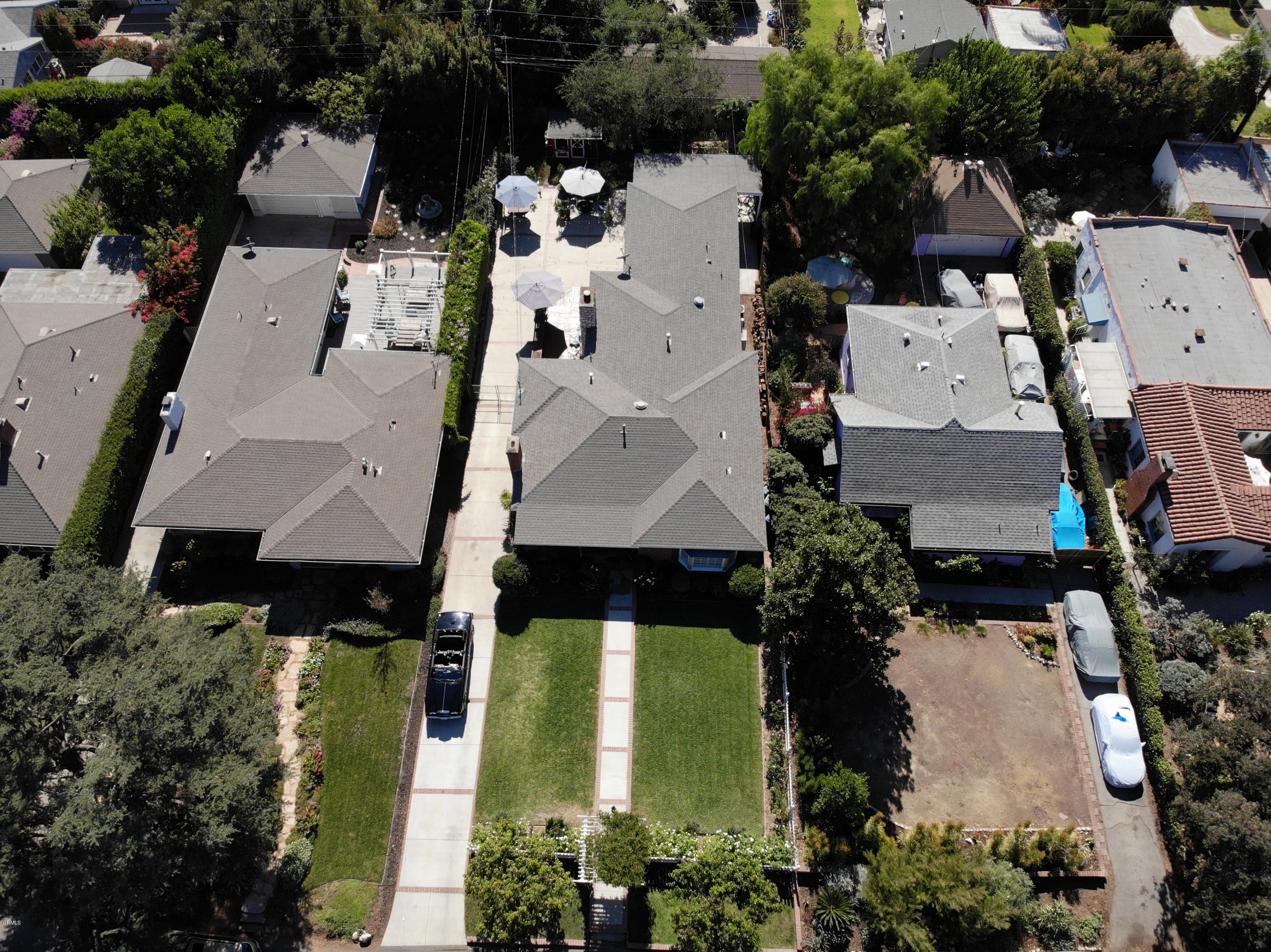 1644 Morada Place Altadena, CA 91001 - Photo 68 of 74 an aerial view of multiple houses with yard