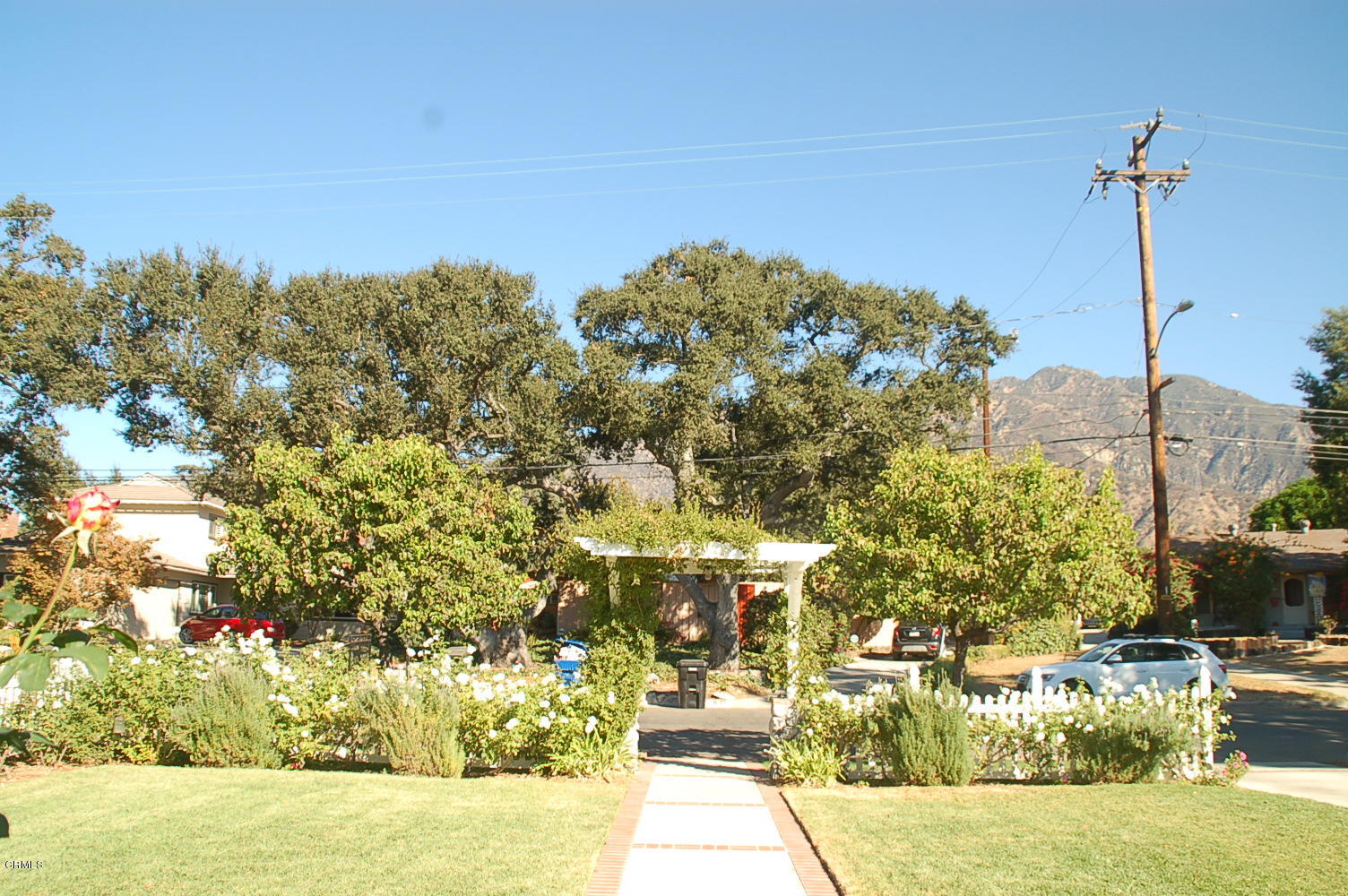 1644 Morada Place Altadena, CA 91001 - Photo 8 of 74 DSC_2743