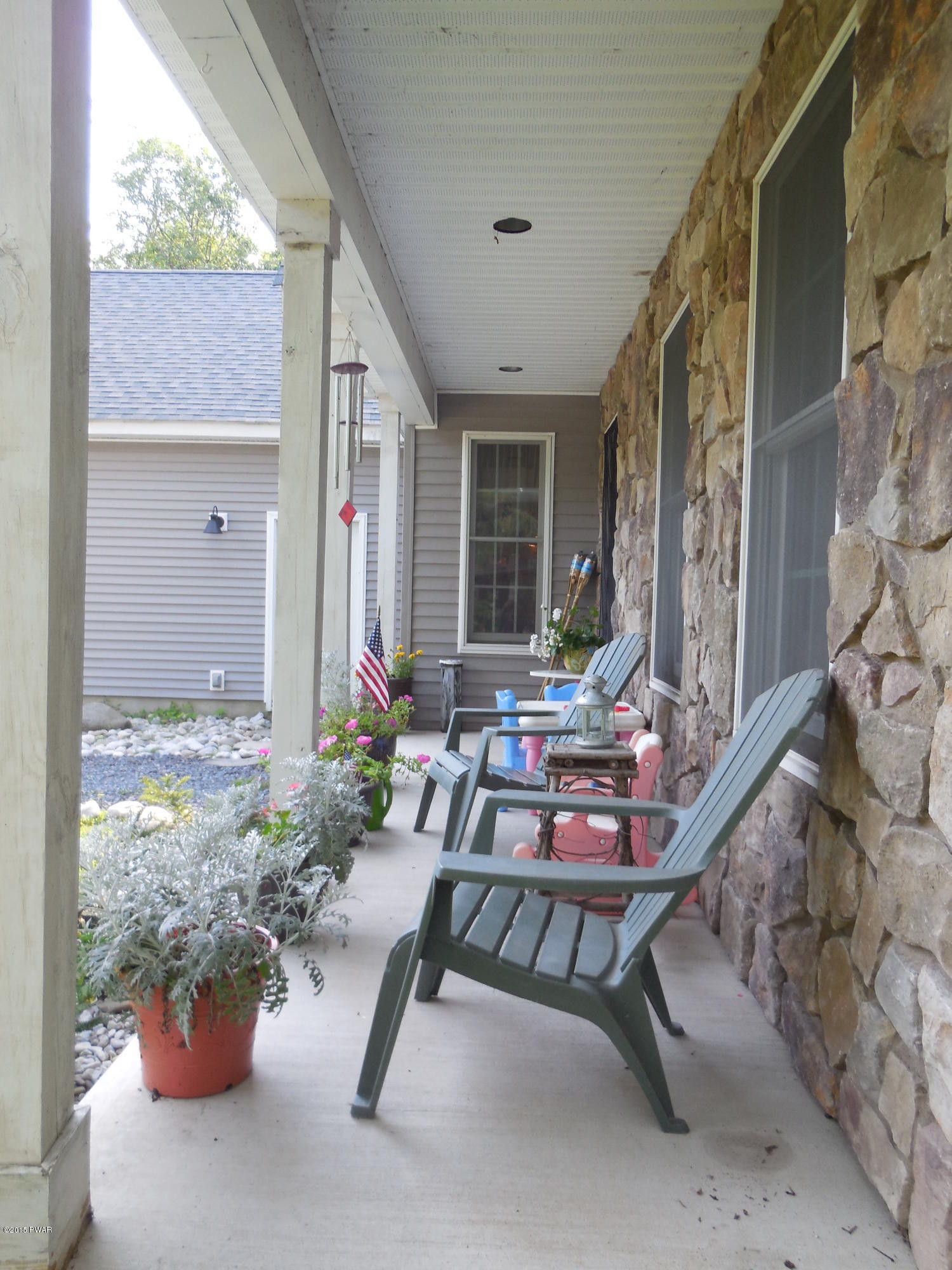 106 Pine Tree Road Shohola, PA 18458 - Photo 26 of 31 Gallery Image 26