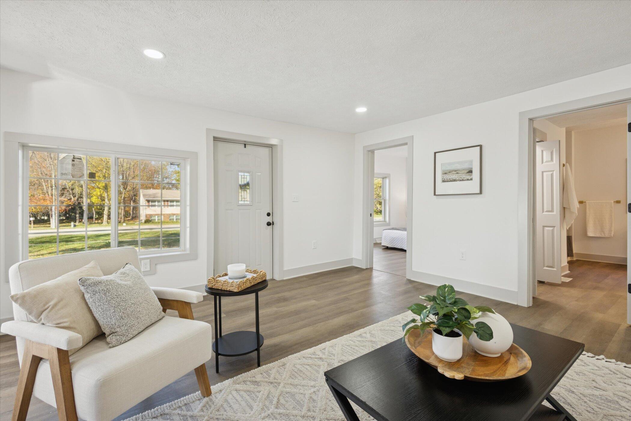 528 Lincoln Road Otsego, MI 49078 - Photo 12 of 38 12-528-Lincoln-Rd-Otsego-MI-49078-Window