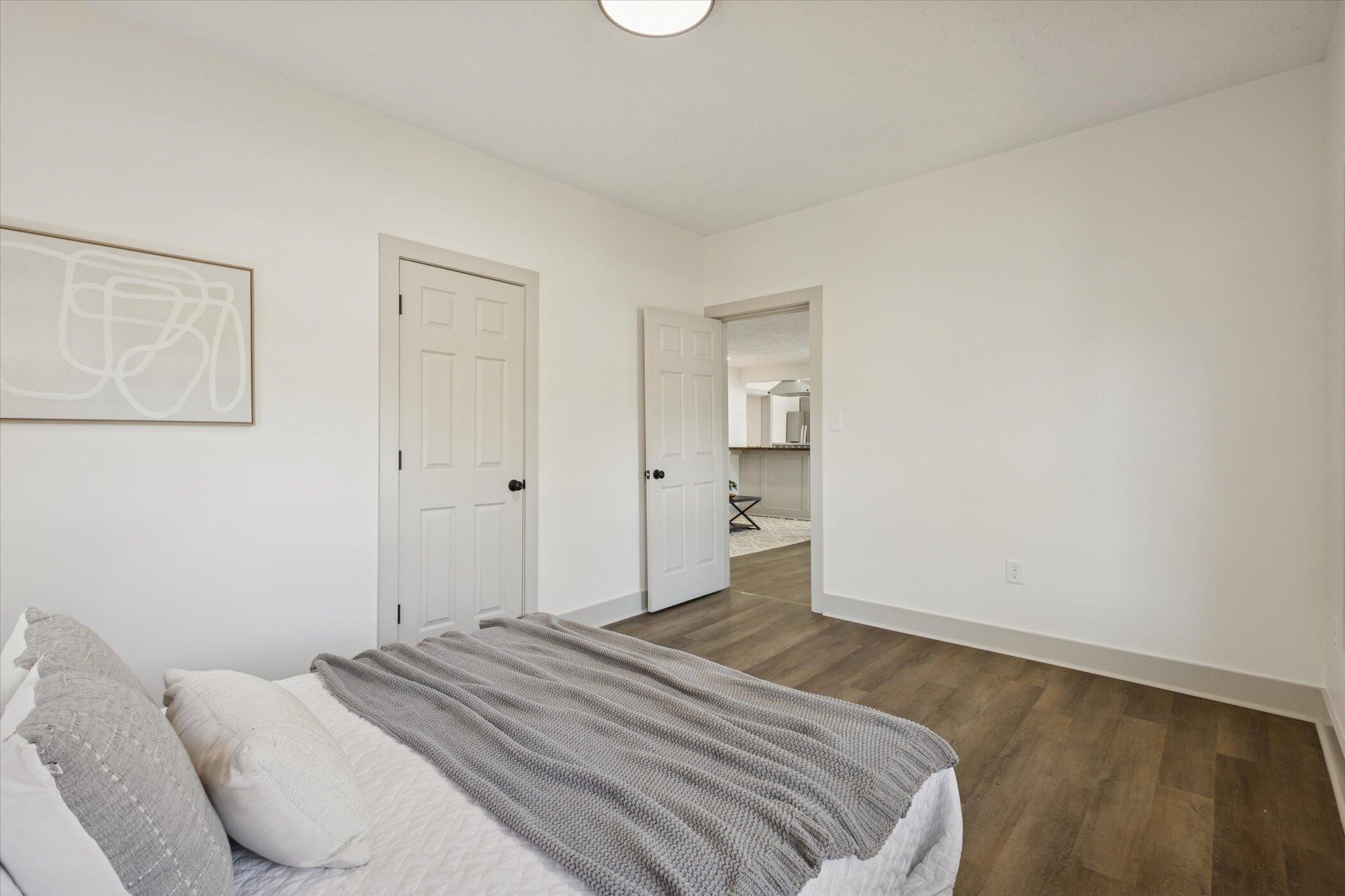 528 Lincoln Road Otsego, MI 49078 - Photo 23 of 38 23-528-Lincoln-Rd-Otsego-MI-49078-Window