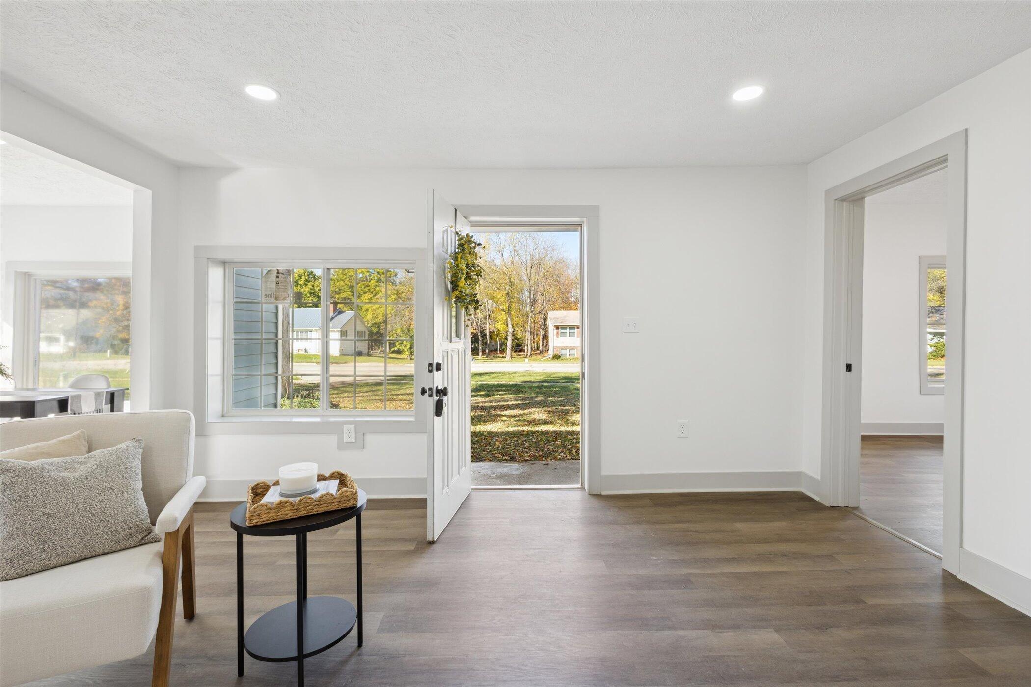 528 Lincoln Road Otsego, MI 49078 - Photo 7 of 38 07-528-Lincoln-Rd-Otsego-MI-49078-Window