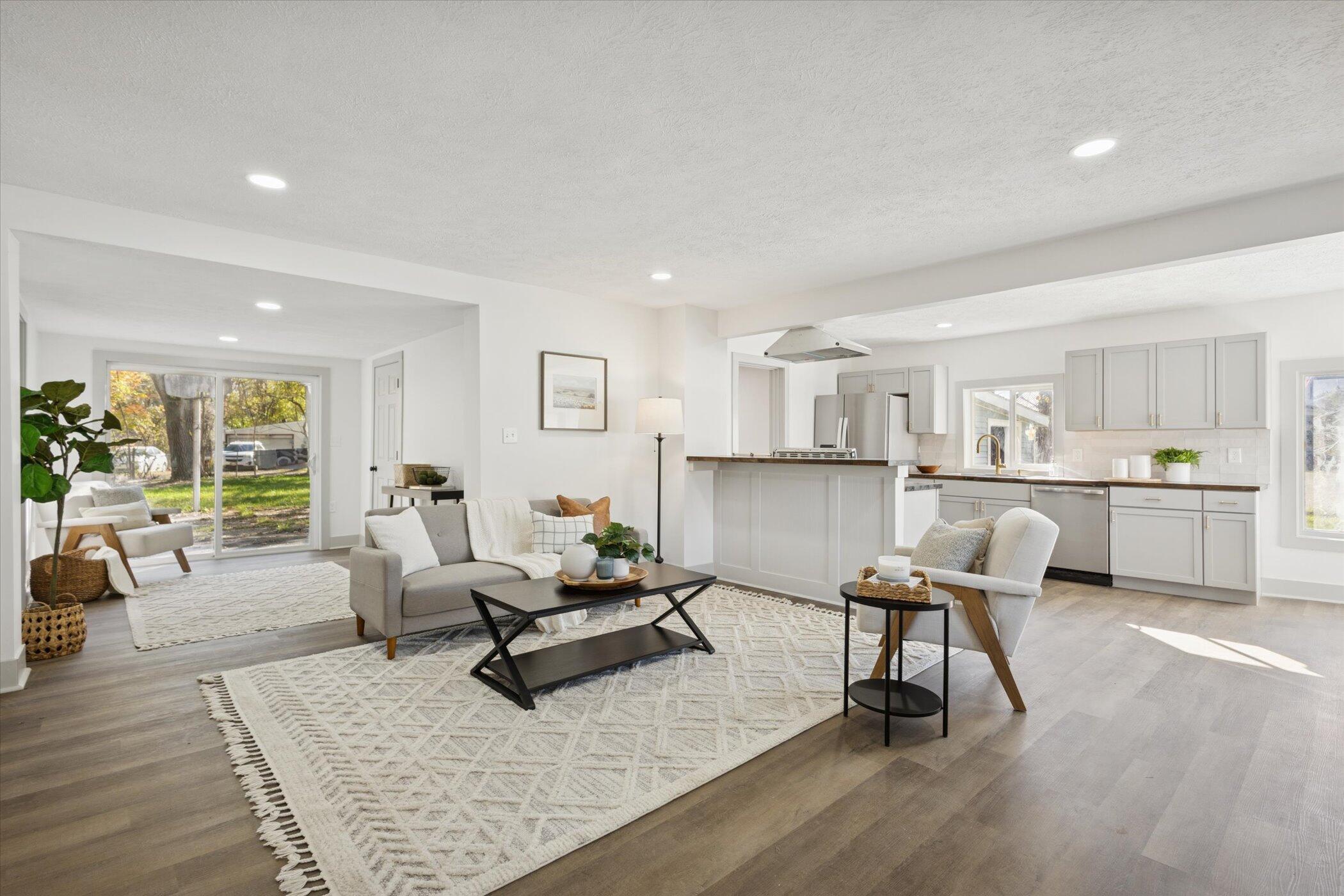 528 Lincoln Road Otsego, MI 49078 - Photo 8 of 38 08-528-Lincoln-Rd-Otsego-MI-49078-Window