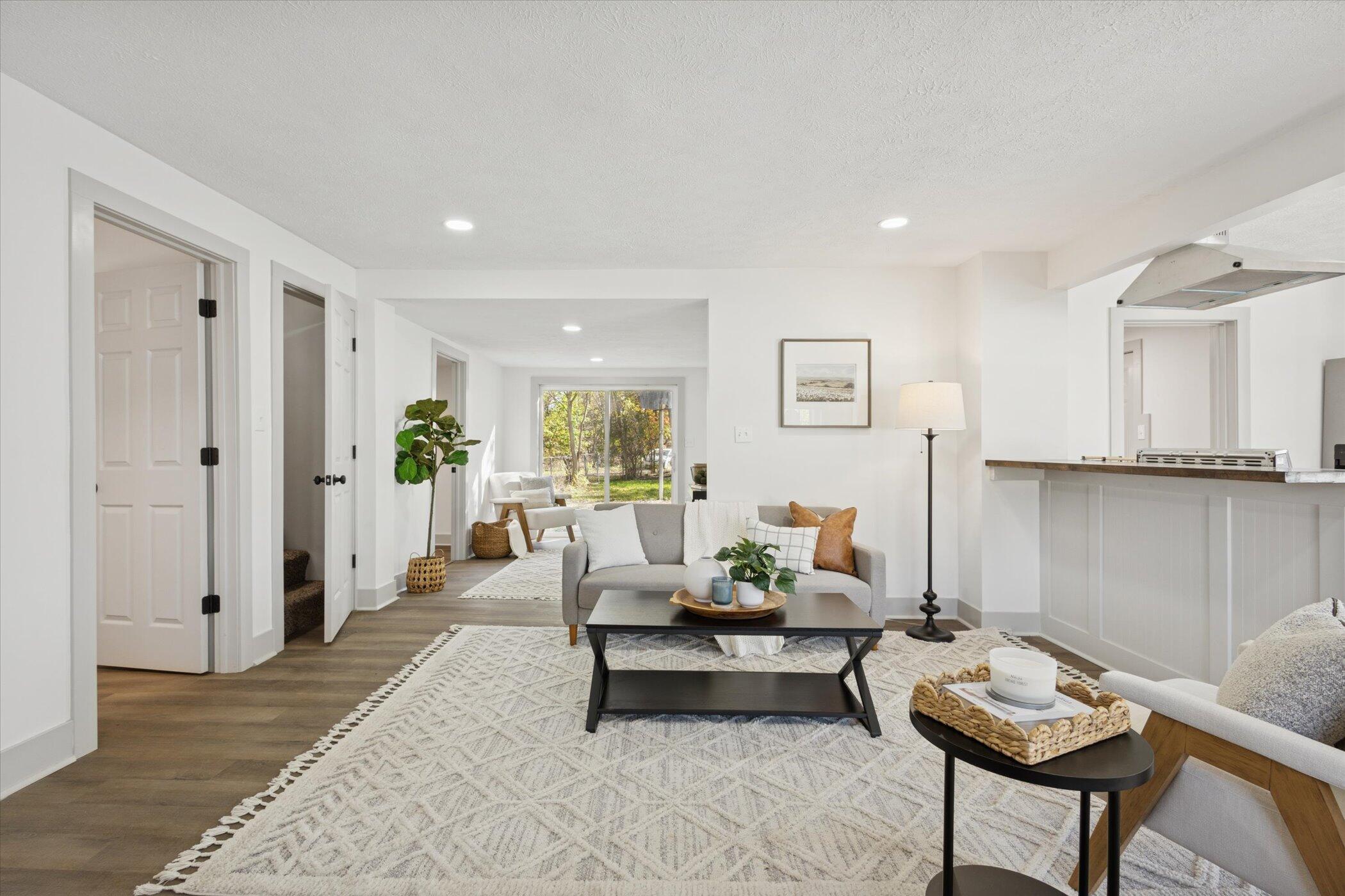 528 Lincoln Road Otsego, MI 49078 - Photo 10 of 38 10-528-Lincoln-Rd-Otsego-MI-49078-Window