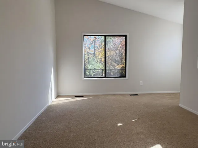 $425,000 | 20213 Lea Pond Place, Montgomery Village, MD 20886