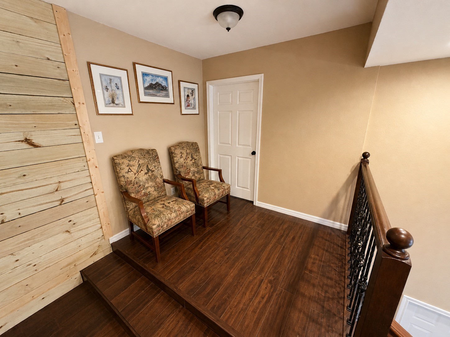 9012 Cooks Lake Road Lumberton, TX 77657 - Photo 19 of 36 a living room with furniture and a wooden floor