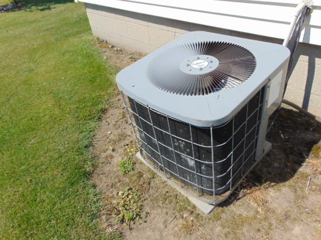 5740 East Tyler Road Ithaca, MI 48847 - Photo 50 of 64 1876074-49.JPG