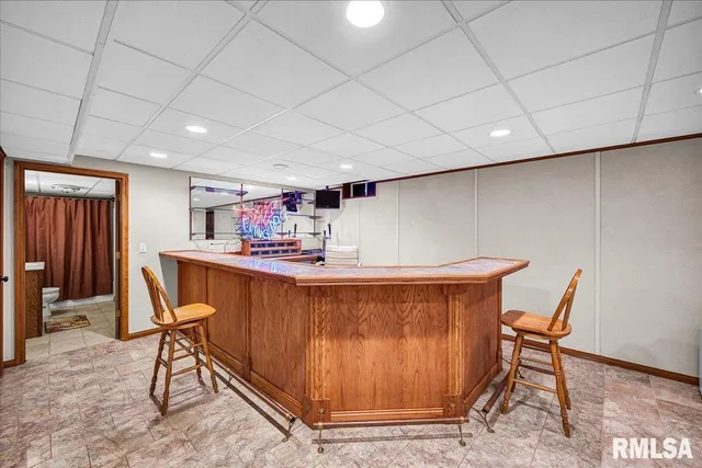 $364,900 | 5501 North Holly Hedges Court, Peoria, IL 61614