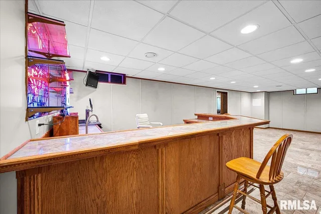 $364,900 | 5501 North Holly Hedges Court, Peoria, IL 61614