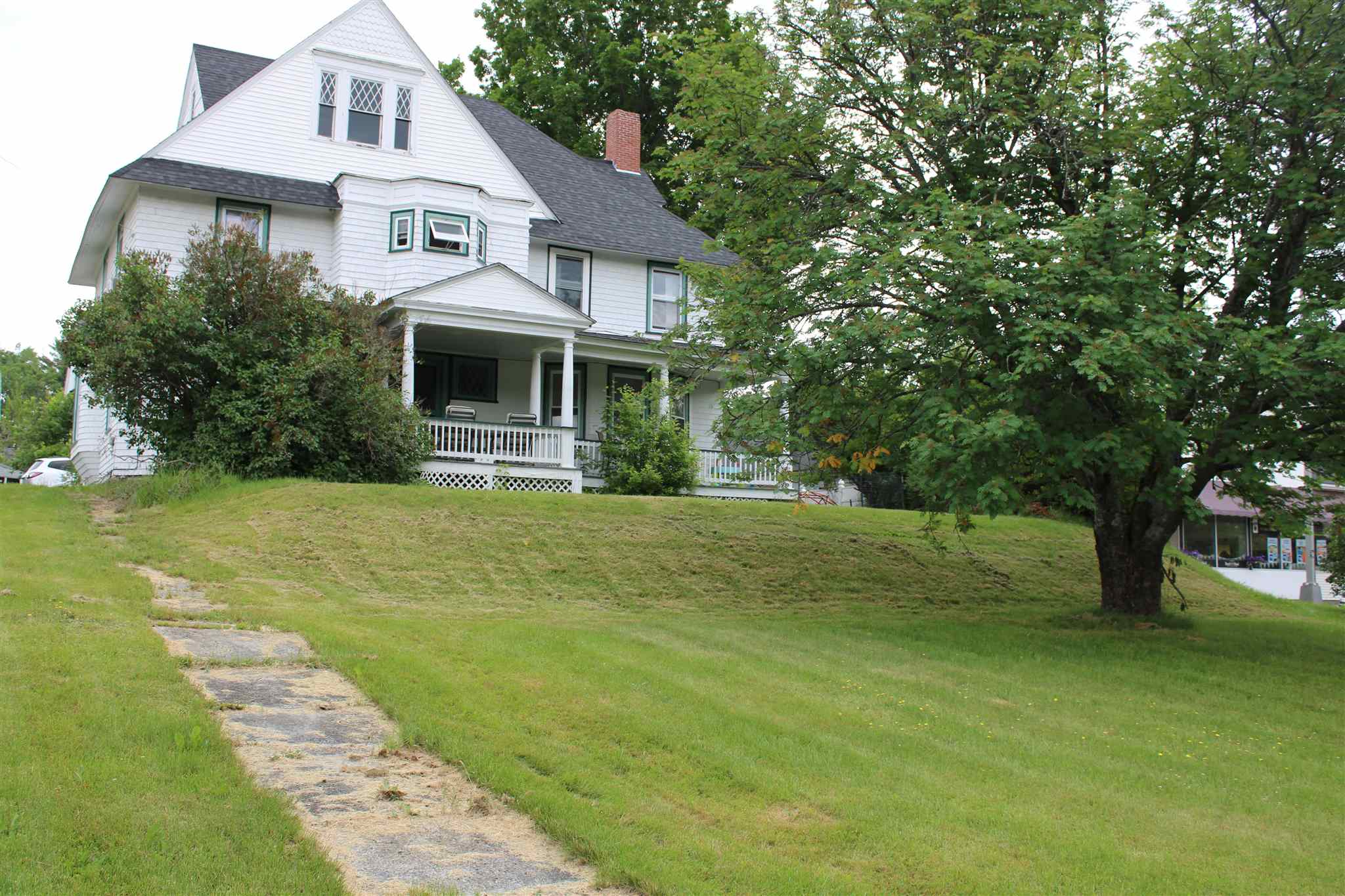 15 Jefferson Road Whitefield, NH 03598 - Photo 1 of 38