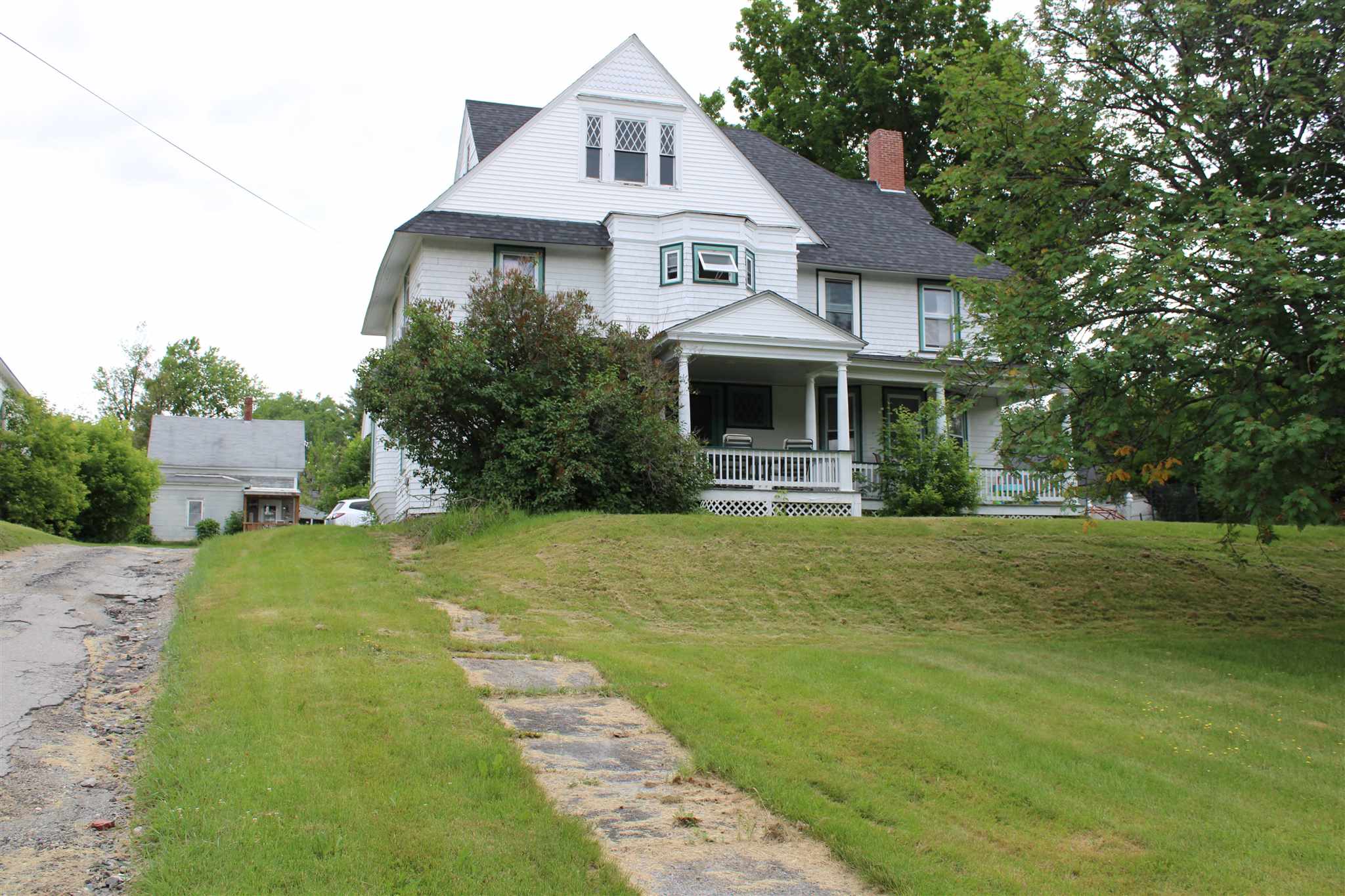 15 Jefferson Road Whitefield, NH 03598 - Photo 2 of 38