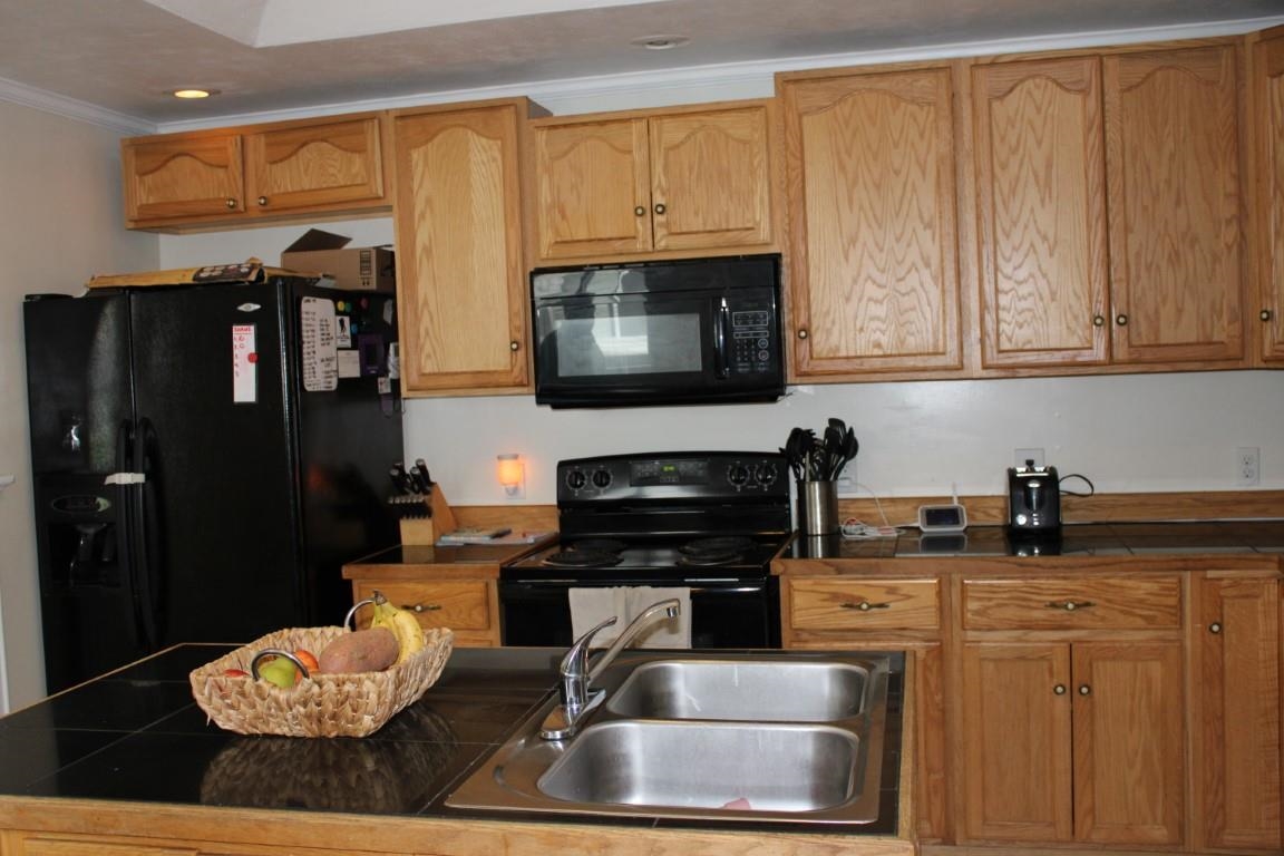 15 Jefferson Road Whitefield, NH 03598 - Photo 5 of 38