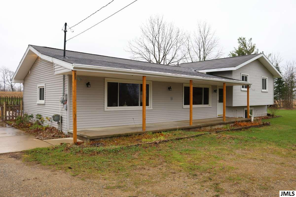 13135 Bunkerhill Road Munith, MI 49259 - Photo 2 of 36 Photo 2