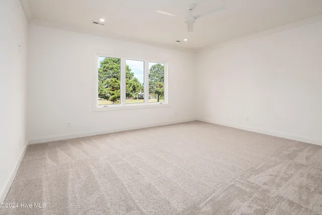 $834,900 | 76 Pine Tree Point, Snow Hill, NC 28580