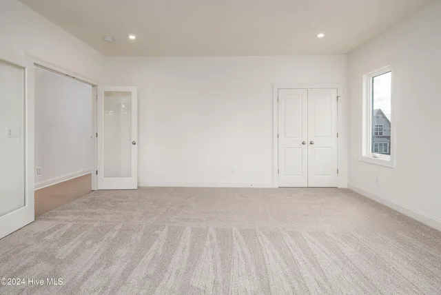 $834,900 | 76 Pine Tree Point, Snow Hill, NC 28580