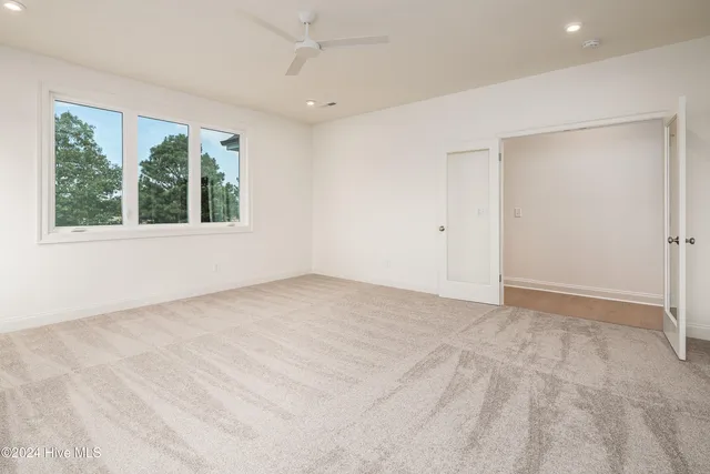 $834,900 | 76 Pine Tree Point, Snow Hill, NC 28580