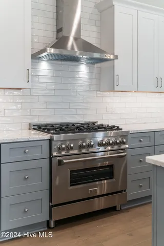 $834,900 | 76 Pine Tree Point, Snow Hill, NC 28580