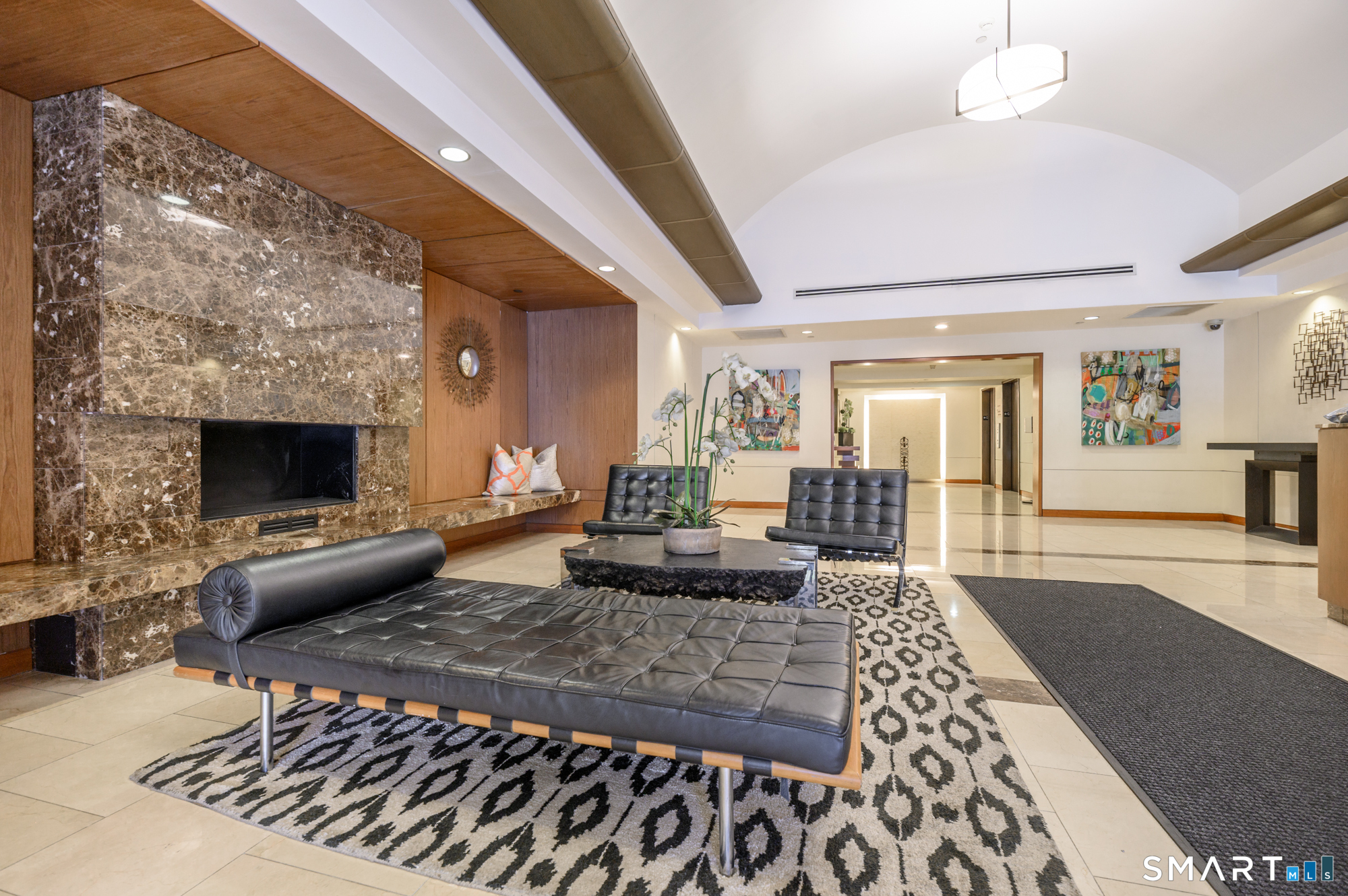 25 Forest Street, Unit 4F Stamford, CT 06901 - Photo 4 of 33