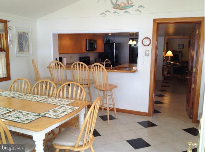 232 River Road Chestertown, MD 21620 - Photo 14 of 23 Lower DR looking into Kit and FR