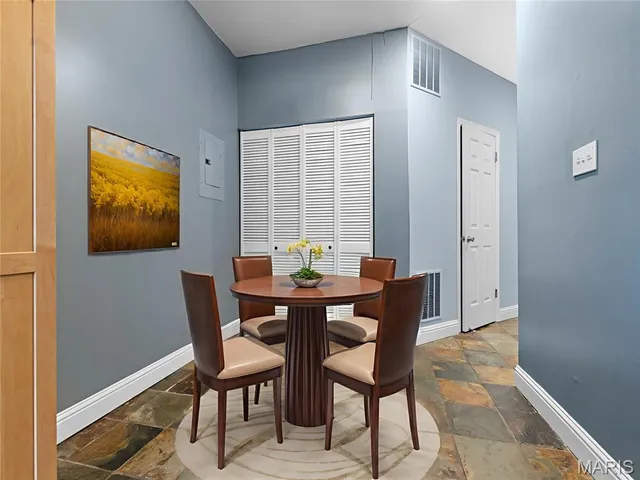 $164,900 | 1714 South Tucker Boulevard, Unit D, St. Louis, MO 63104