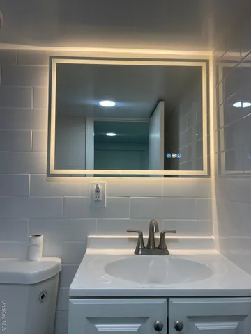 $4,350 | 2754 Homan Place, Baldwin, NY 11510