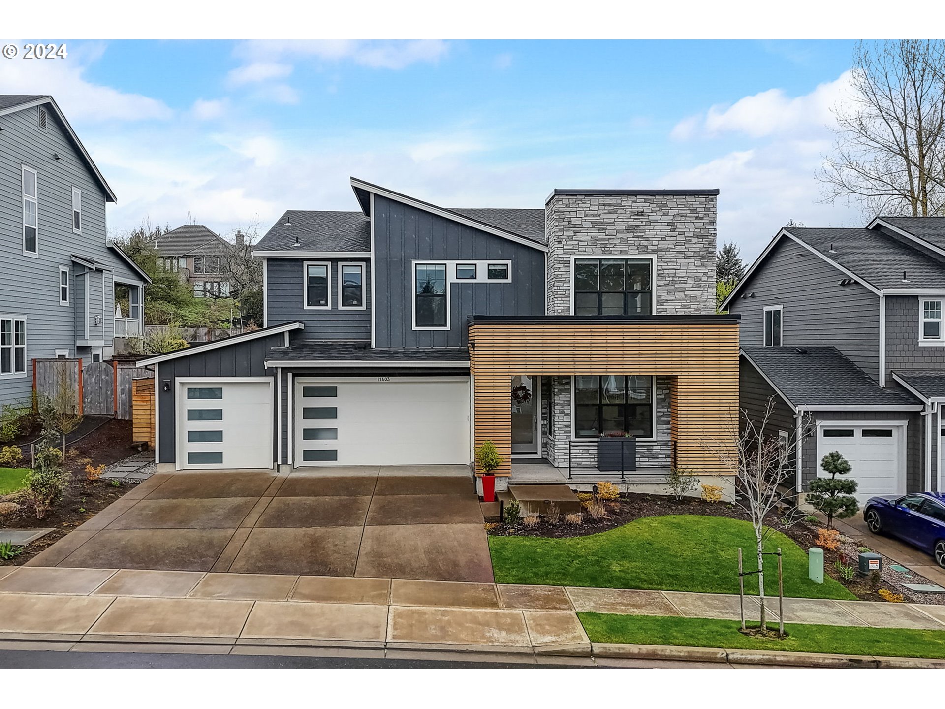 11403 Southeast Cheerful Way  