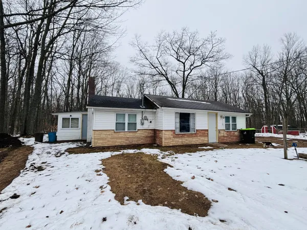 $120,000 | 8090 Fir Mac Road, Harrison, MI 48625
