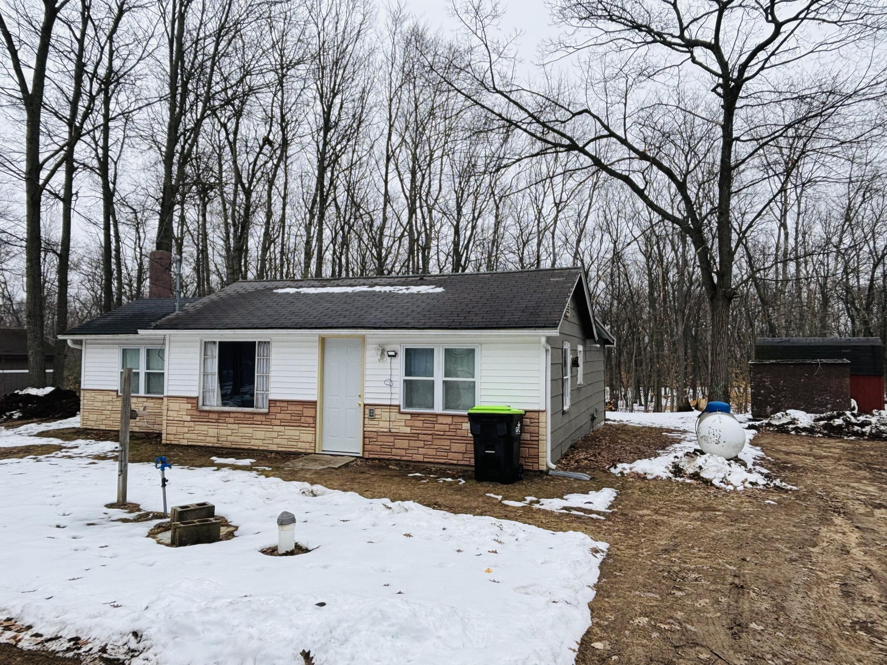 8090 Fir Mac Road Harrison, MI 48625 - Photo 3 of 24 BCC50ED6-0565-435E-86EF-E277BDB347B8