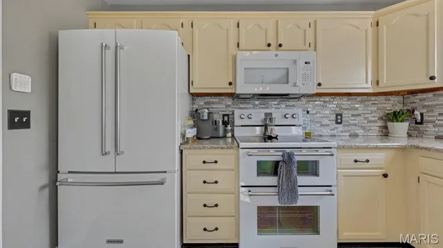 $335,000 | 507 Woolf Road, Warrenton, MO 63383