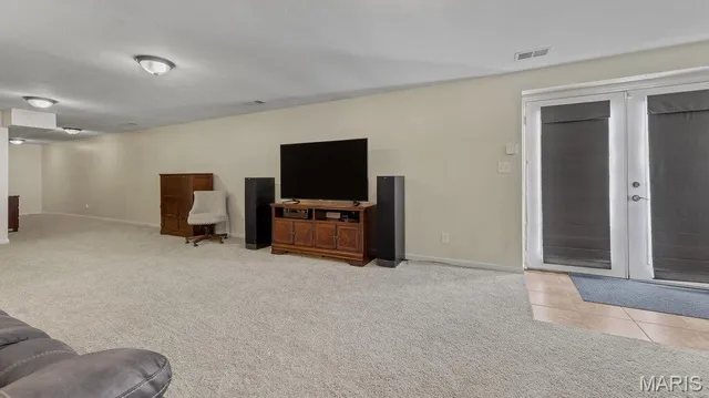 $335,000 | 507 Woolf Road, Warrenton, MO 63383