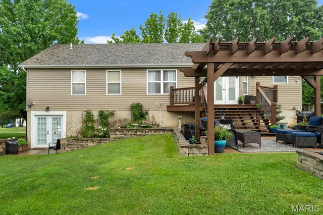 $335,000 | 507 Woolf Road, Warrenton, MO 63383