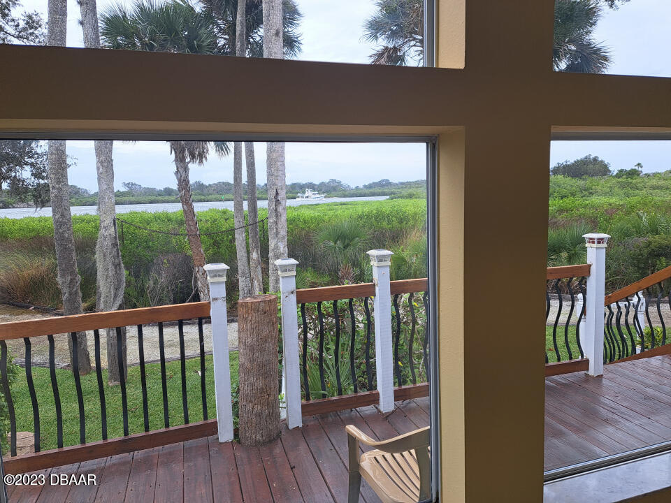 753 Navigators Way Edgewater, FL 32141 - Photo 34 of 36 35