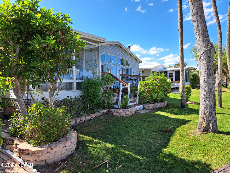 753 Navigators Way Edgewater, FL 32141 - Photo 7 of 36 8