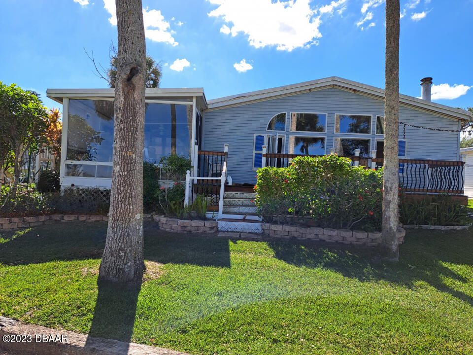 753 Navigators Way Edgewater, FL 32141 - Photo 10 of 36 11