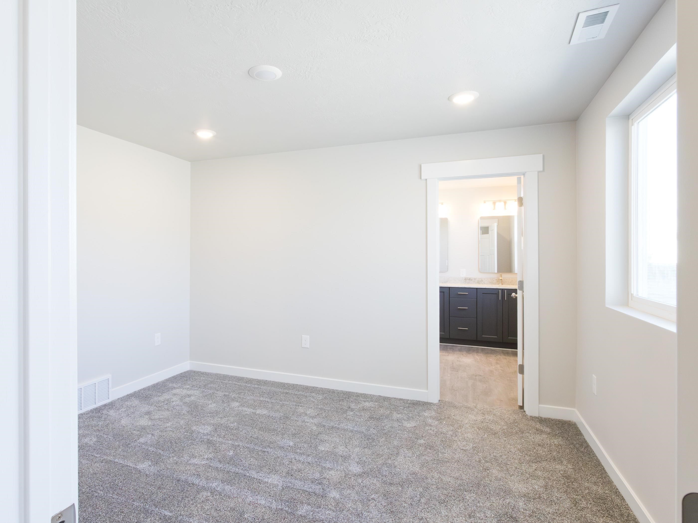 1407 Kaye Way Rock Springs, WY 82901 - Photo 17 of 23