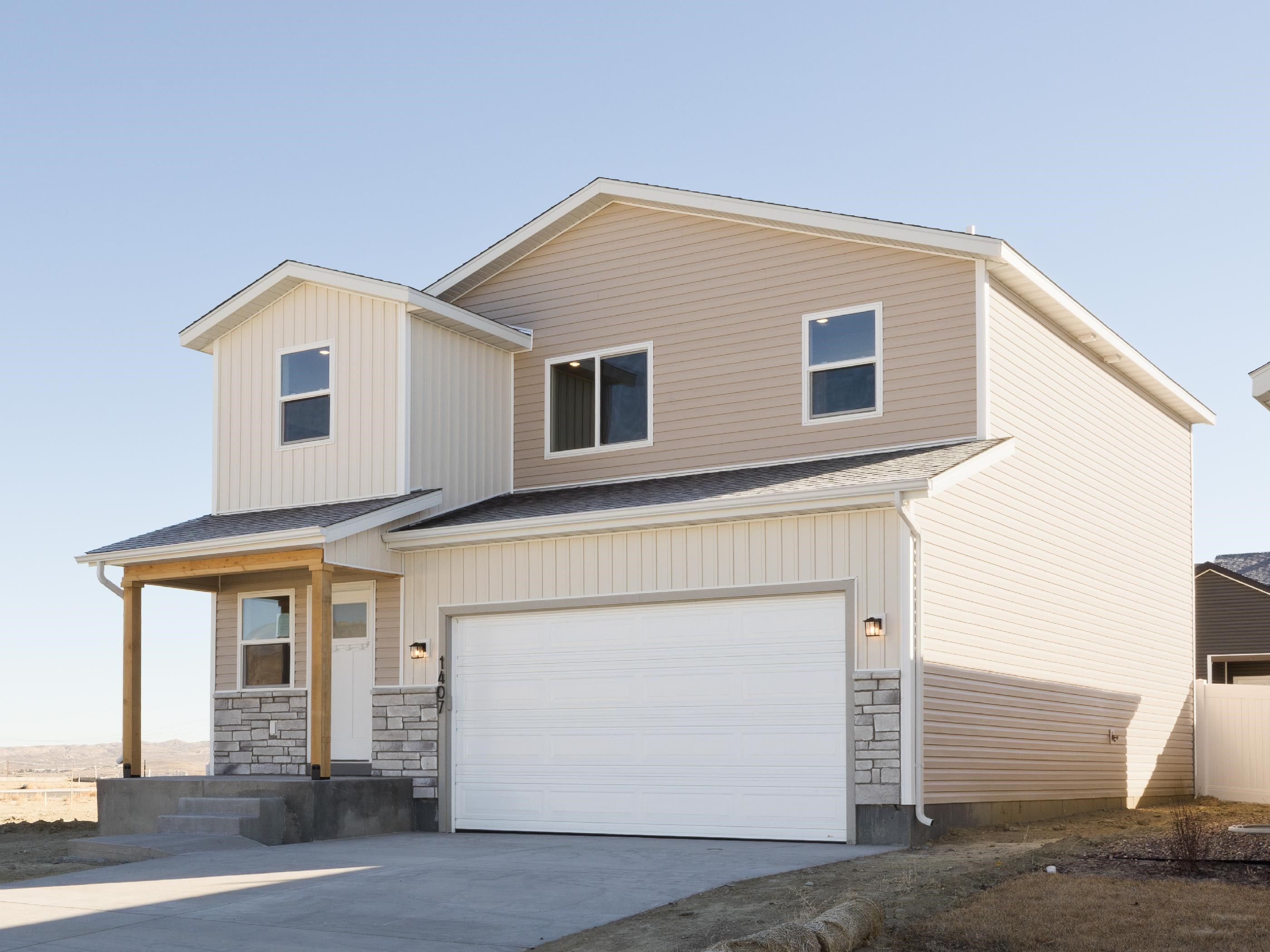 1407 Kaye Way Rock Springs, WY 82901 - Photo 2 of 23