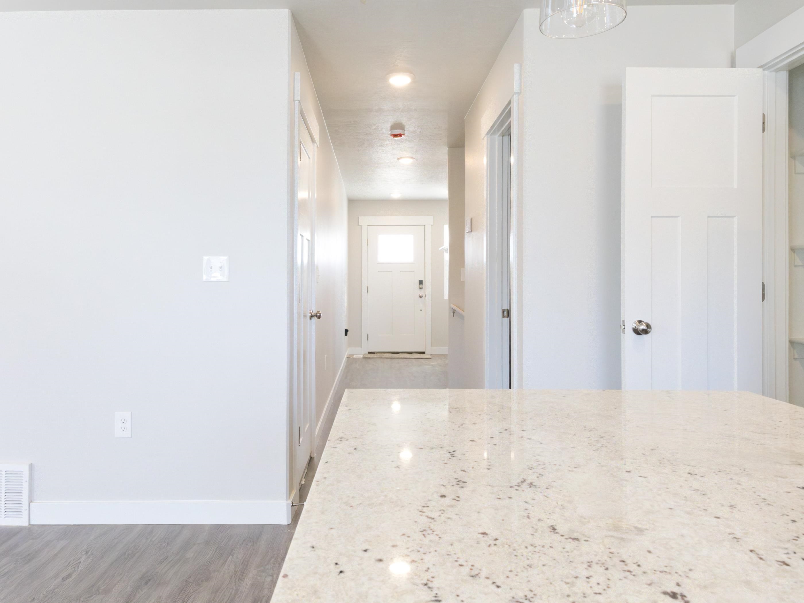 1407 Kaye Way Rock Springs, WY 82901 - Photo 7 of 23