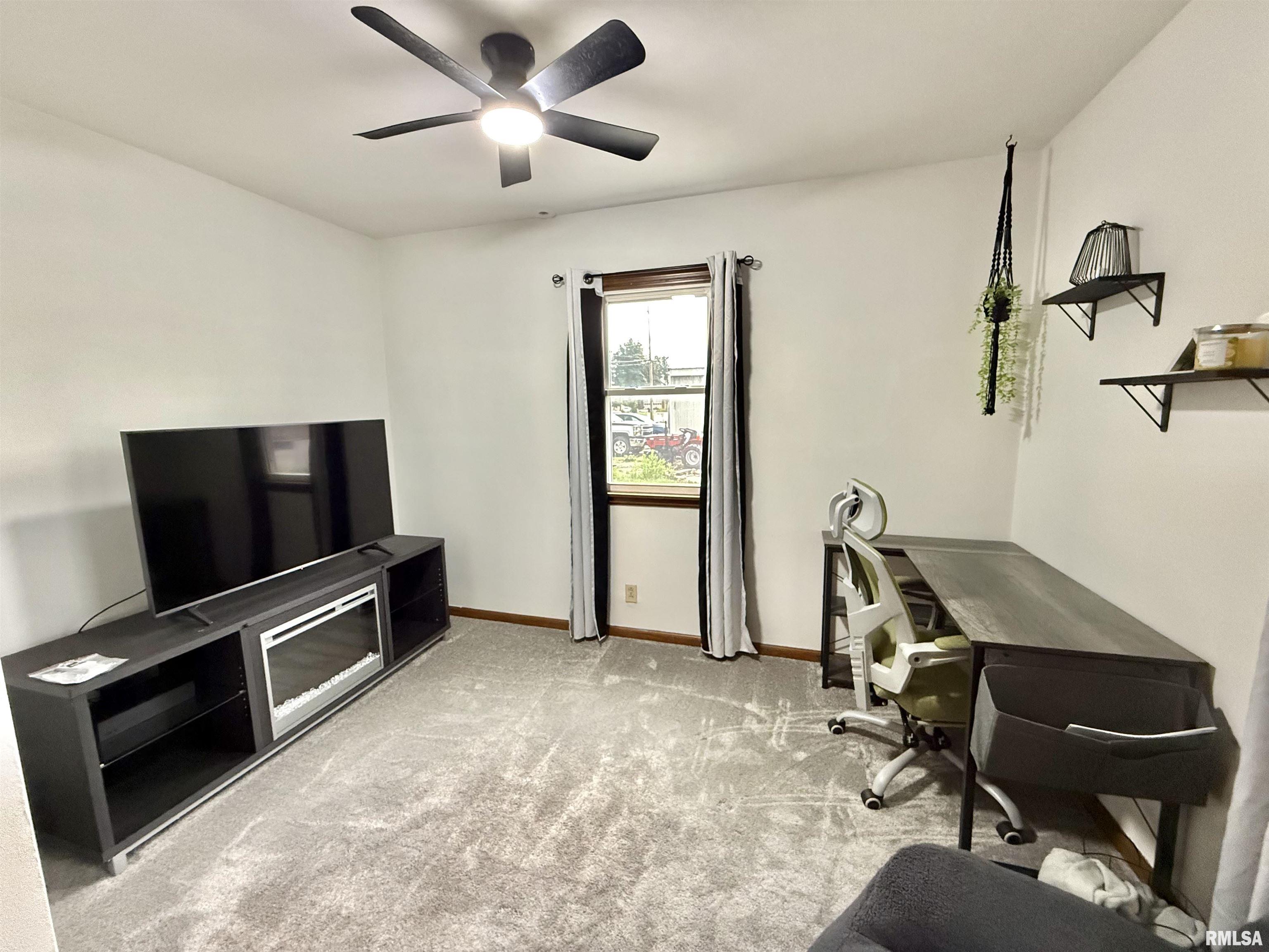 611 South Maple Street Lewistown, IL 61542 - Photo 40 of 59