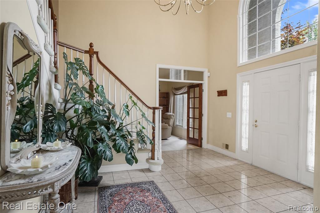 3565 Heron Ridge Drive Rochester Hills, MI 48309 - Photo 2 of 51 Gallery Image 2