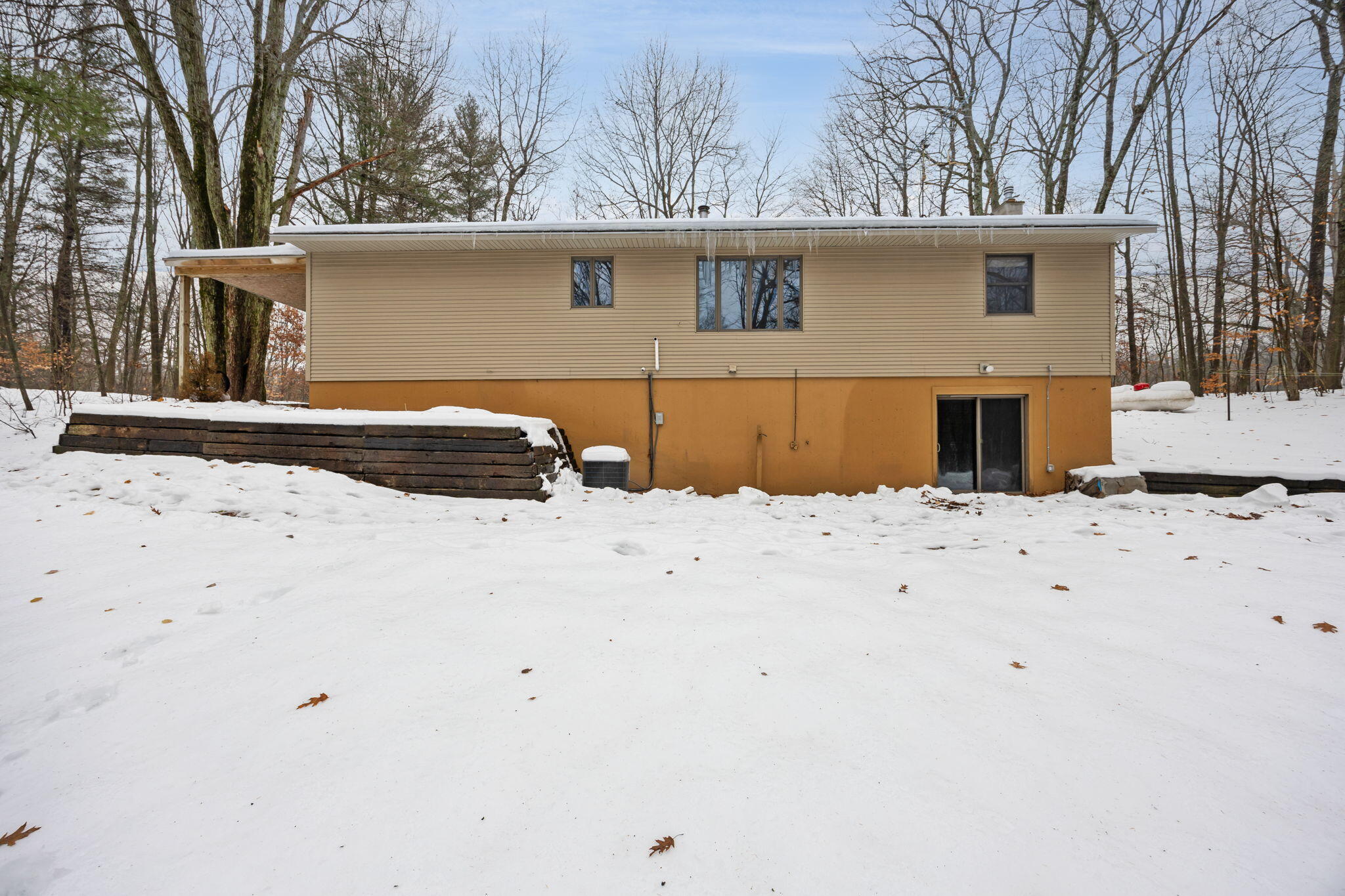 23020 13 Mile Road Big Rapids, MI 49307 - Photo 4 of 34 4-web-or-mls-3Y2A1958-Edit