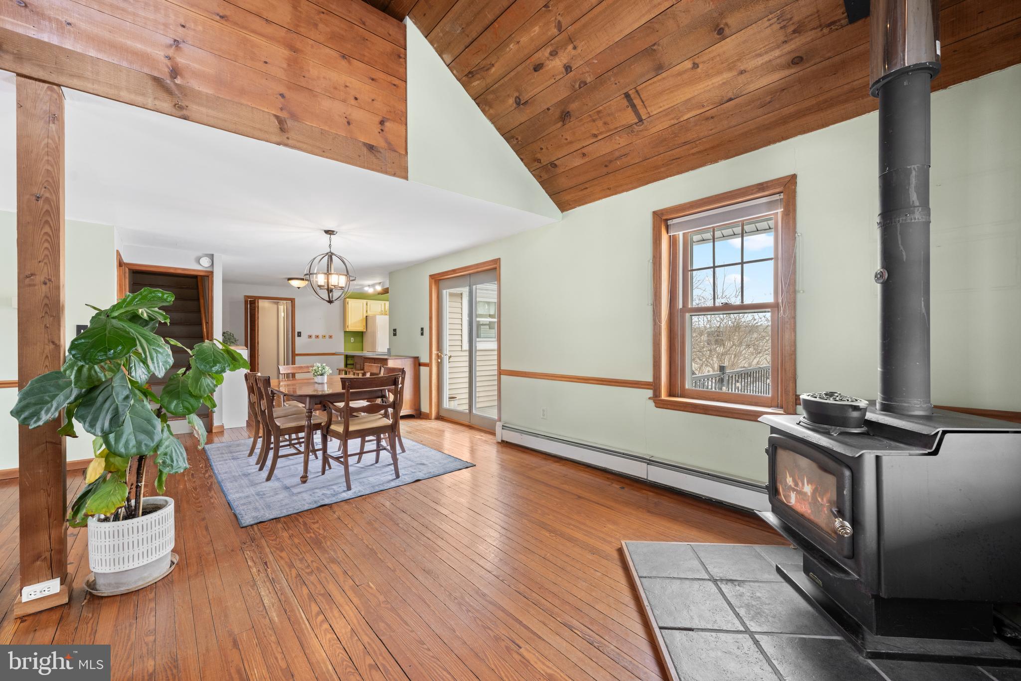 691 Park Road Lansdale, PA 19446 - Photo 15 of 50 a dining room with furniture window and wooden floor
