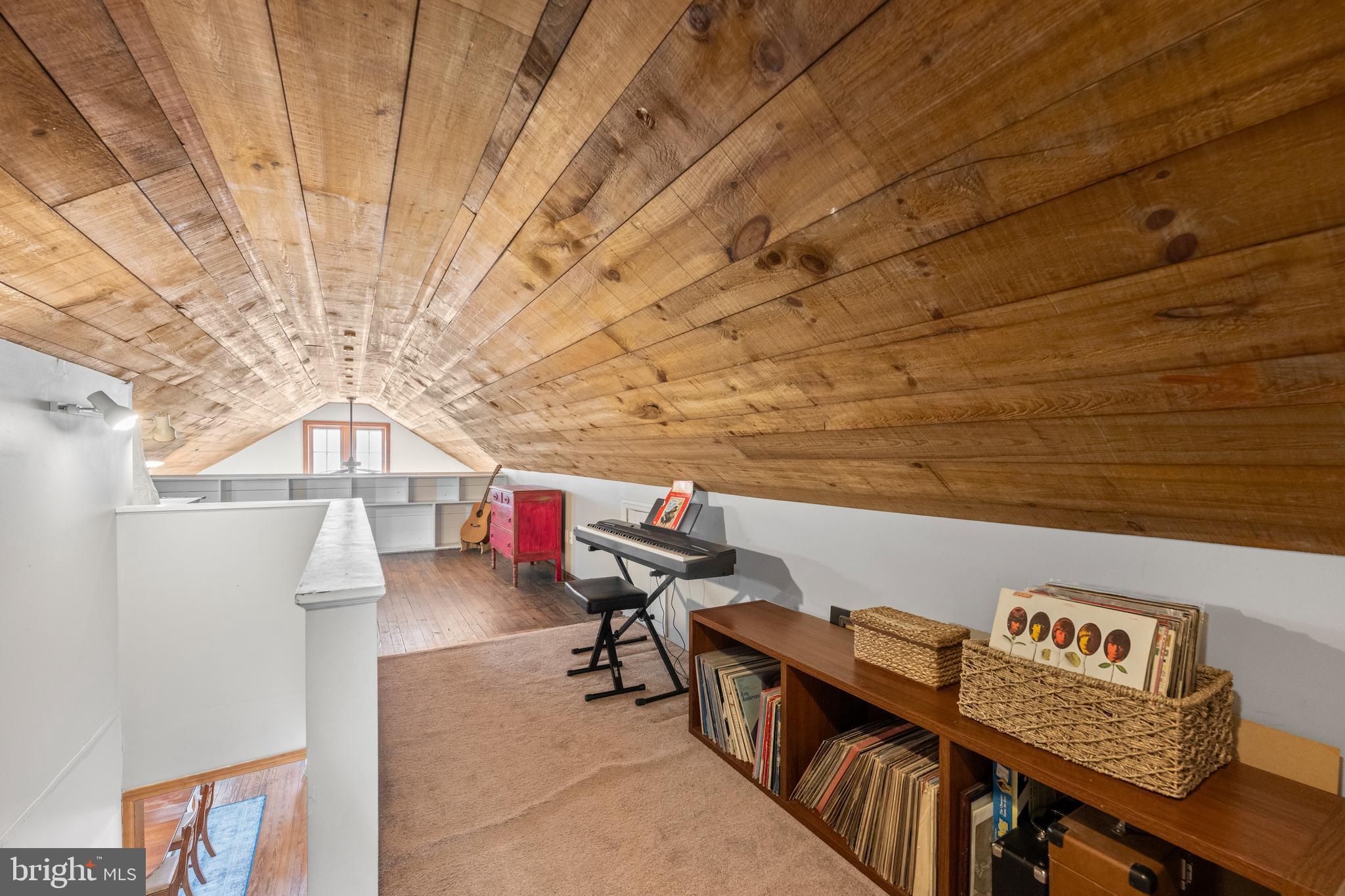 691 Park Road Lansdale, PA 19446 - Photo 39 of 50 a view of an outdoor space with lounge chair