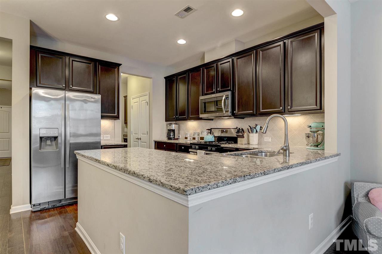 691 Wickham Ridge Road Apex, NC 27539 - Photo 15 of 30