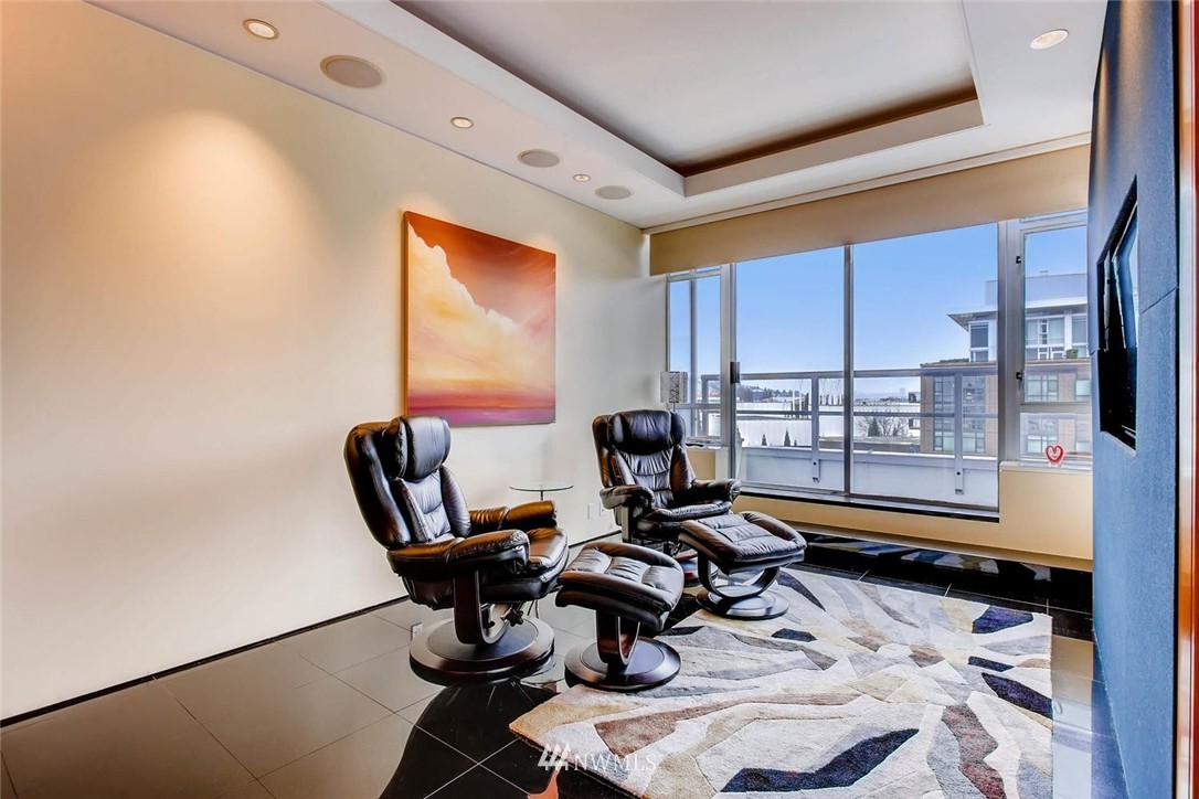 2929 1st Avenue, Unit PH7 Seattle, WA 98121 - Photo 17 of 25