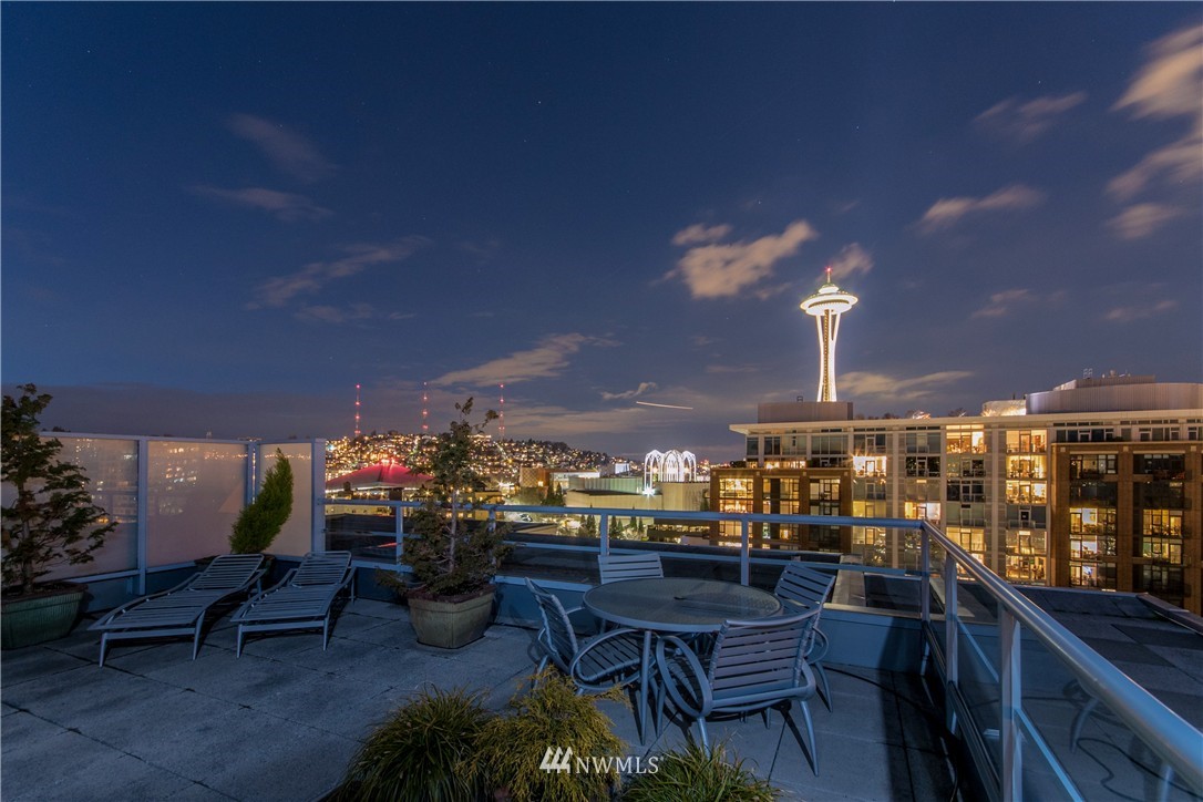 2929 1st Avenue, Unit PH7 Seattle, WA 98121 - Photo 25 of 25