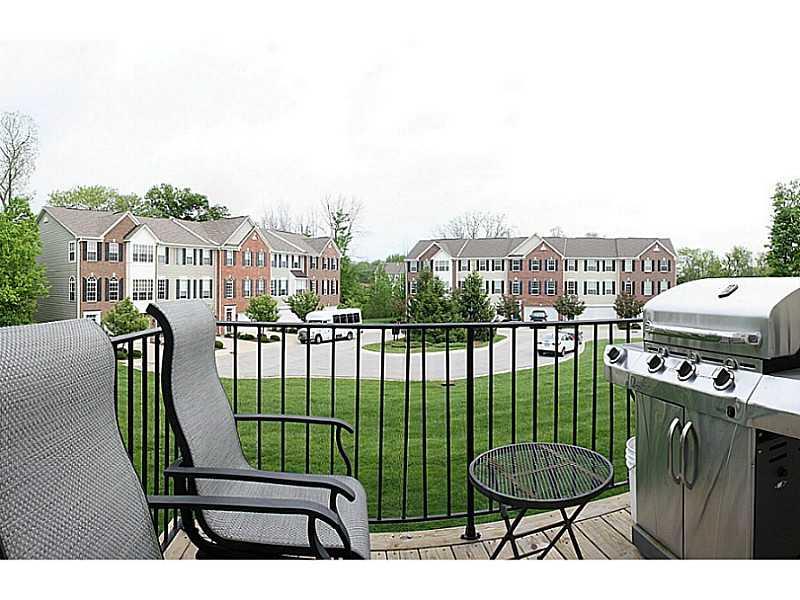 9044 Rider Drive Fishers, IN 46038 - Photo 2 of 24