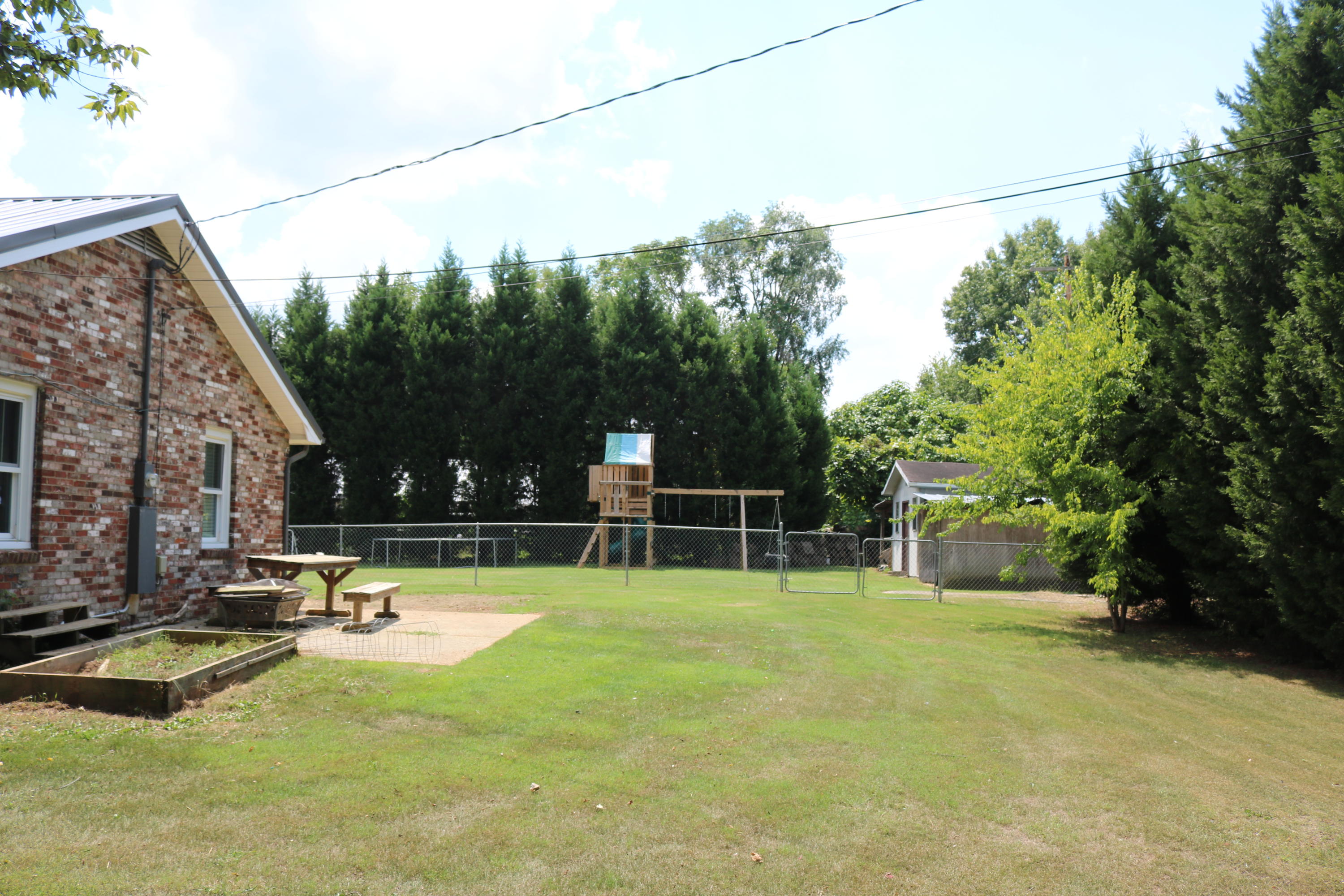 551 Cochran Street Alcoa, TN 37701 - Photo 22 of 25 IMG_6998