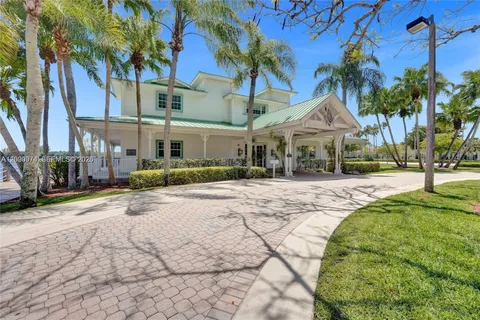 $599,900 | 17676 Southwest 6th Court, Pembroke Pines, FL 33029